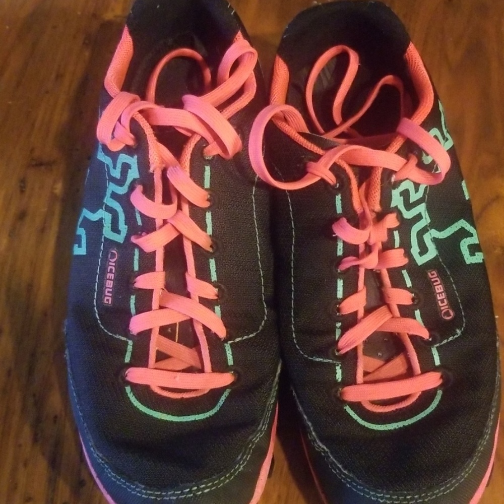 Icebug trail runner